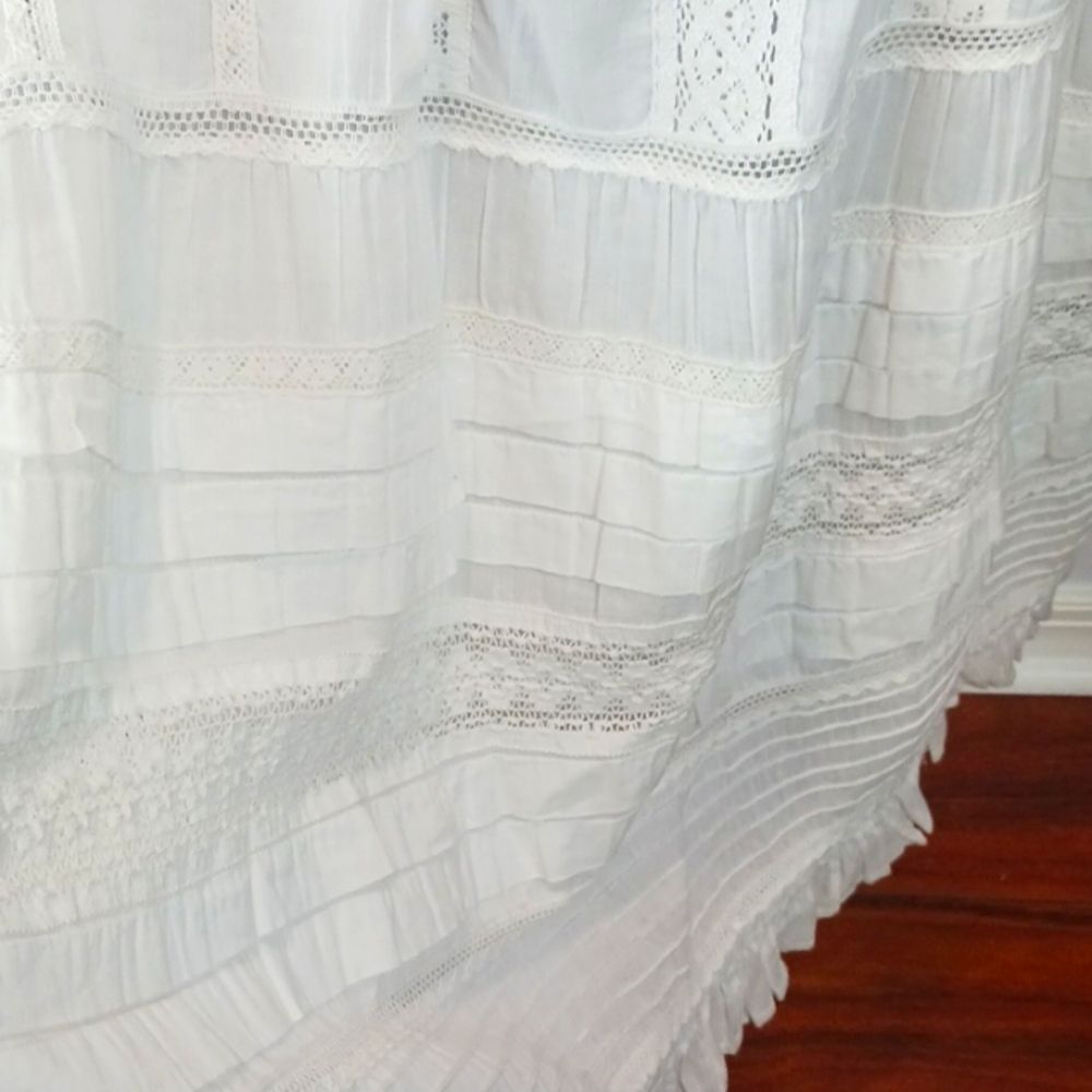 Chelsea & Violet Embroidered white cotton and lace sleeveless tiered maxi dress - Picture 9 of 16